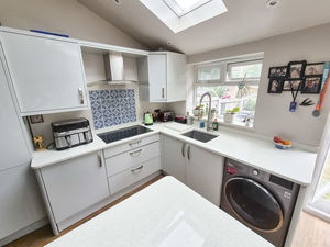 Photo 8- click for photo gallery